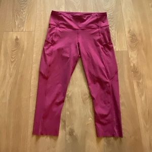 Lululemon fast an free crop